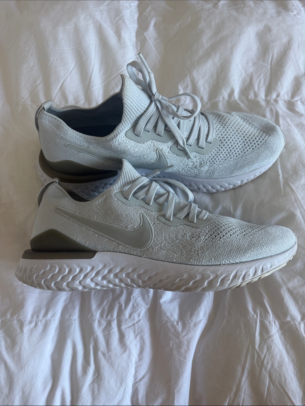 Nike women’s Epic React Sneakers